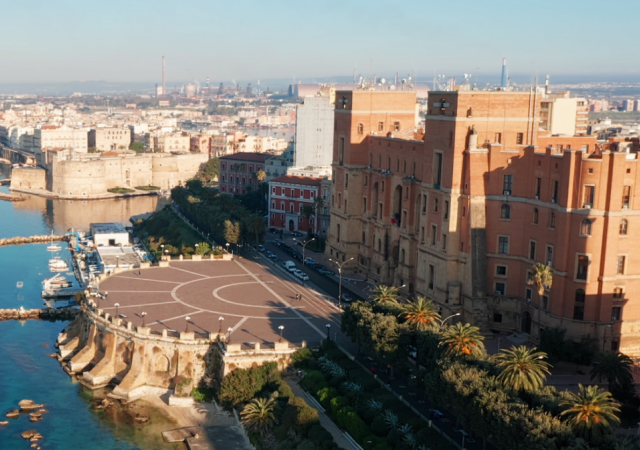 Rotonda Marinai d'Italia - Taranto